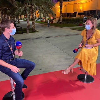 Natalie Pinkham feet photo thumbnail