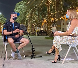 Natalie Pinkham feet photo thumbnail