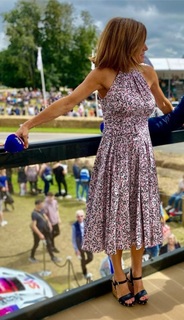 Natalie Pinkham feet photo thumbnail