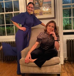 Natalie Pinkham feet photo thumbnail