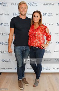 Natalie Pinkham feet photo thumbnail