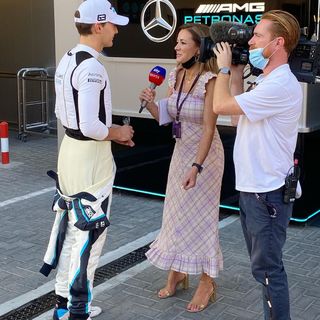 Natalie Pinkham feet photo thumbnail