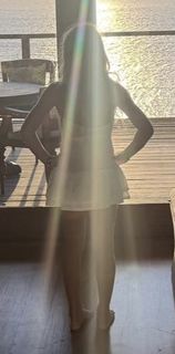 Natalie Pinkham feet photo 6