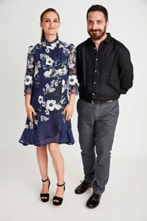 Natalie Portman feet photo thumbnail