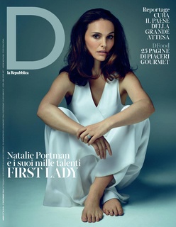 Natalie Portman feet photo thumbnail