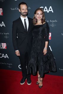 Natalie Portman feet photo thumbnail