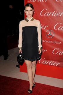 Natalie Portman feet photo thumbnail