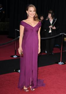 Natalie Portman feet photo thumbnail
