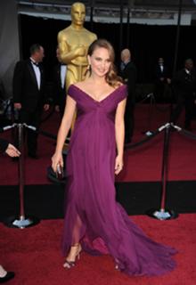 Natalie Portman feet photo thumbnail