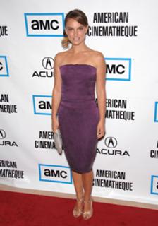 Natalie Portman feet photo thumbnail
