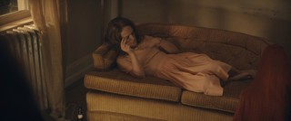 Natalie Portman feet photo thumbnail