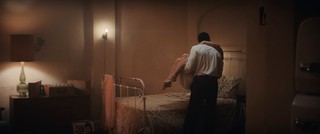 Natalie Portman feet photo thumbnail