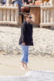 Natalie Portman feet photo 1