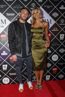 Natalie Roser feet photo thumbnail