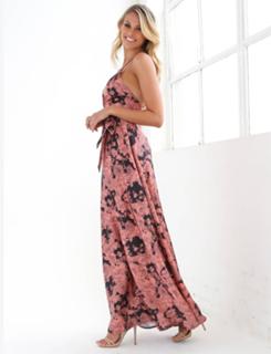 Natalie Roser feet photo thumbnail