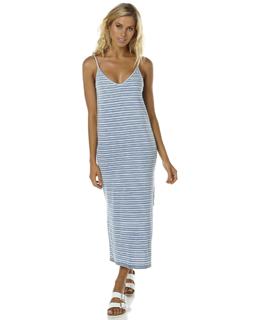 Natalie Roser feet photo thumbnail