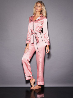 Natalie Roser feet photo thumbnail