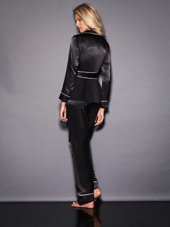 Natalie Roser feet photo thumbnail