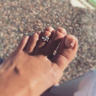Natalie Sharp feet photo 3