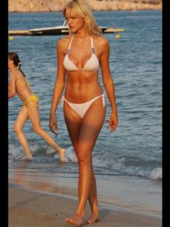Natalie Thanou feet photo 20