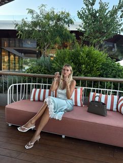 Natalie Thanou feet photo 10