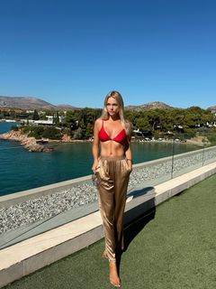 Natalie Thanou feet photo 8