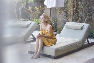 Natalie Tong feet photo 5