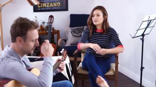 Natalie Tran feet photo thumbnail