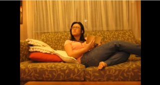 Natalie Tran feet photo thumbnail