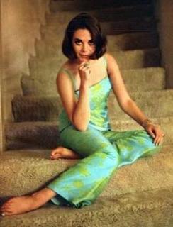 Natalie Wood feet photo thumbnail