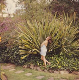 Natalie Wood feet photo thumbnail