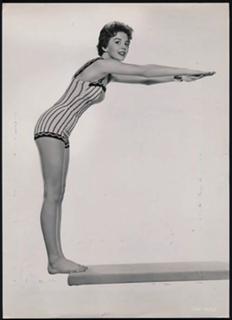 Natalie Wood feet photo thumbnail