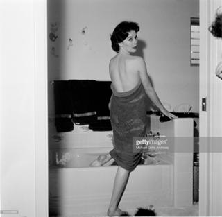 Natalie Wood feet photo thumbnail