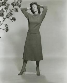 Natalie Wood feet photo thumbnail