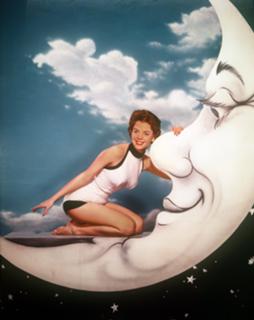 Natalie Wood feet photo thumbnail