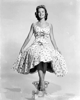 Natalie Wood feet photo thumbnail
