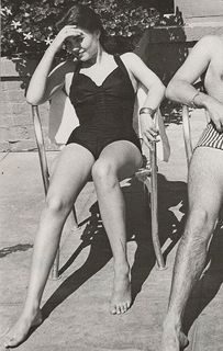 Natalie Wood feet photo thumbnail