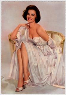 Natalie Wood feet photo thumbnail