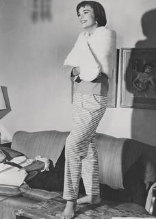 Natalie Wood feet photo thumbnail