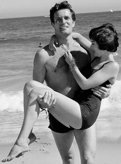 Natalie Wood feet photo thumbnail