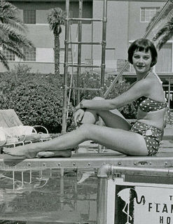 Natalie Wood feet photo thumbnail