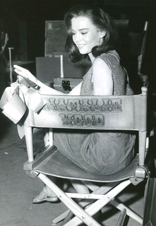Natalie Wood feet photo thumbnail