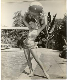 Natalie Wood feet photo thumbnail