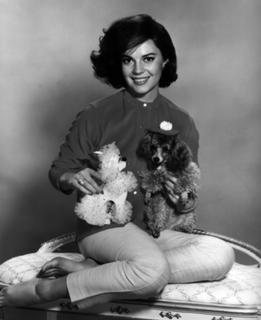 Natalie Wood feet photo thumbnail