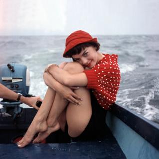 Natalie Wood feet photo thumbnail