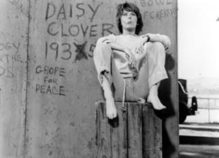 Natalie Wood feet photo thumbnail
