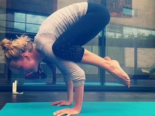 Natalya Ionova feet photo thumbnail