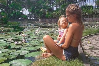 Natalya Ionova feet photo thumbnail