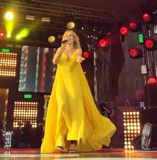 Natalya Ionova feet photo thumbnail