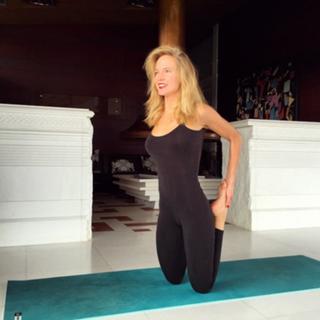 Natalya Ionova feet photo thumbnail